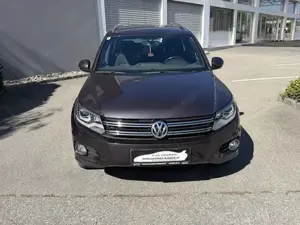VW Tiguan 2,0 TDI BMT 4Motion SportStyle DPF DSG aus erster Hand 2015! Bild 5