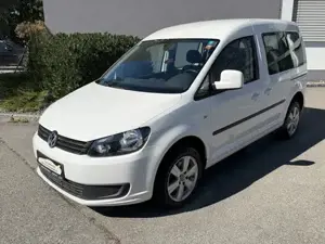 VW Caddy Trendline 2,0 TDI DPF 4 MOTION 2013 Neu Vorgeführt 08 2027!