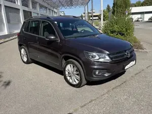 VW Tiguan 2,0 TDI BMT 4Motion SportStyle DPF DSG aus erster Hand 2015! Bild 6