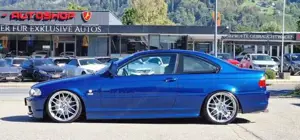 BMW 330 Bild 6