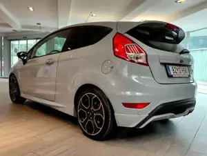 Ford Fiesta Bild 6