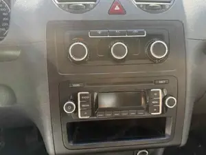 VW Caddy Bild 10