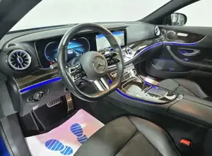 Mercedes-Benz E-Klasse Bild 6