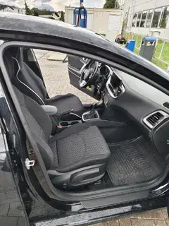 Kia Ceed  1.0TGDI MT6 1 Bild 8