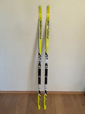 Wachs-Ski Langlauf