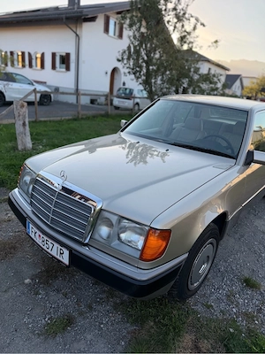 Mercedes benz w124 2.3 Bild 5