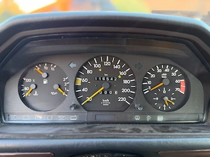 Mercedes benz w124 2.3 Bild 2