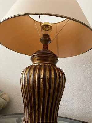 Dekorative Tischlampe Bild 2