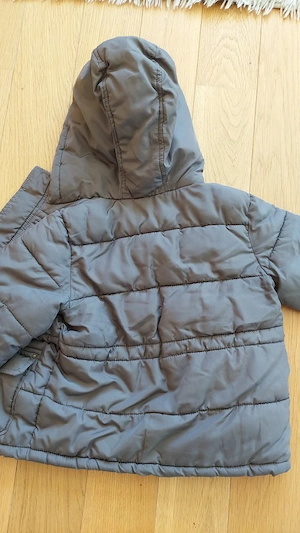 Winterjacke (gefüttert) Gr.86 mit Kapuze Bild 3