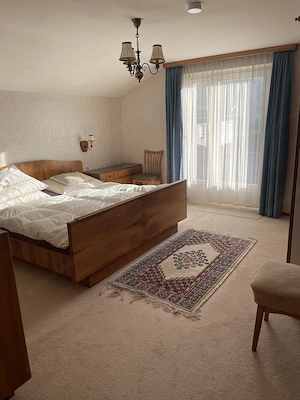 Traditionelles Einfamilienhaus im Grünen zu vermieten Bild 8