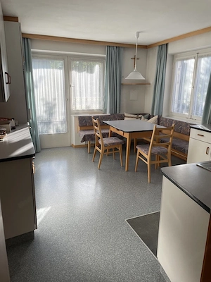 Traditionelles Einfamilienhaus im Grünen zu vermieten Bild 5