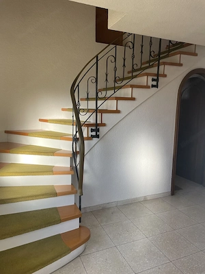 Traditionelles Einfamilienhaus im Grünen zu vermieten Bild 4