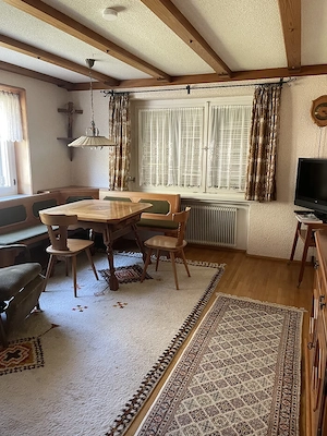 Traditionelles Einfamilienhaus im Grünen zu vermieten Bild 6
