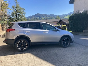 Toyota Rav 4 Geländewagen