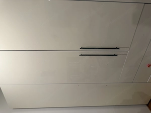 Kleiderschrank zum verschenken  Bild 4