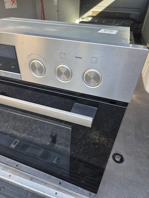 Bosch Einbauherd mit Induktion Bild 3