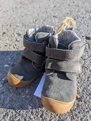 Wildleder Barfußschuhe  Größe 22  Bild 3