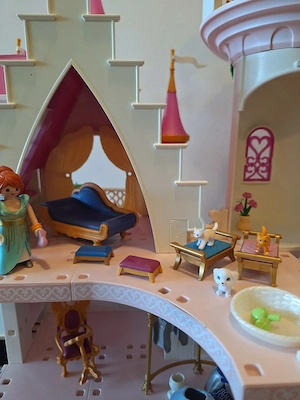 Playmobil Schloss Bild 4