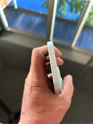 iPhone 15  100 % Akkuleistung Bild 9