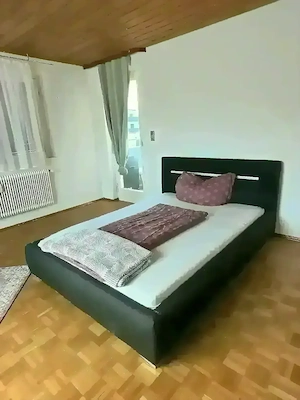 Zimmer zu vermieten  -  1-Zimmer in WG