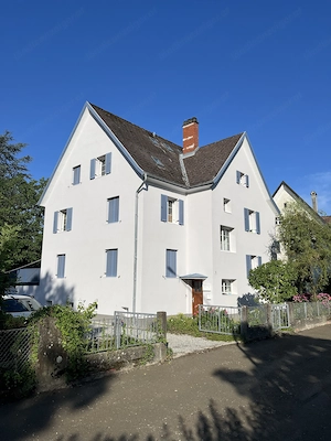 Wohnen zwischen Berg und Bodensee. Charmante 3-Zimmerwohnung + Küche + Bad + WC in Bregenz Bild 2