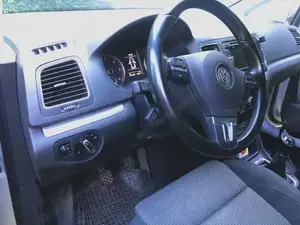 Verkaufe Sharan Comfortline BMT 2.0 TDI 4Motion Bild 9