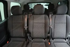 Mercedes-Benz Vito 116 CDI 4x4 Tourer PRO Lang Navi W-Paket Bild 11