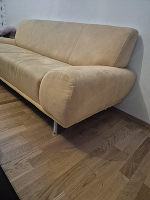 Wohnzimmercouch Bild 3