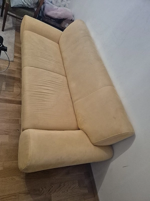 Wohnzimmercouch Bild 2