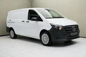 Mercedes-Benz Vito 114 CDI 4x4 Kasten Lang SpurH Bild 2