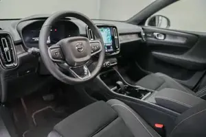 Volvo EX40 Ultra, Single Motor Extended Range, Vollelekt Bild 5