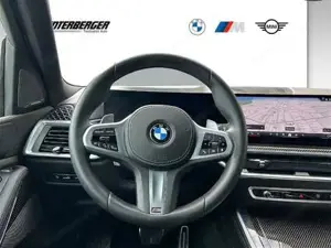 BMW X5 xDrive40i // Carbon Interieur // Harman Kardon Surround Sound // M-Sport Paket Bild 10