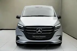 Mercedes-Benz eVito 129 Tourer PRO Lang Navi KlimaA SpurH LED Bild 3