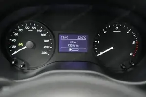 Mercedes-Benz Vito 110 CDI Kasten Lang Bild 5