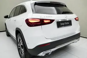 Mercedes-Benz GLA 200 d 4MATIC W-Paket KAM SpurH FLA el.Heck Bild 6