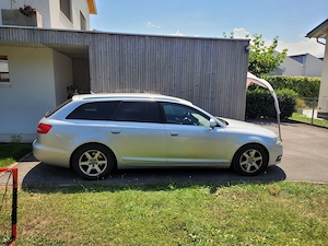 Audi A6 Avant Bj 2010, 275.000 km Bild 3