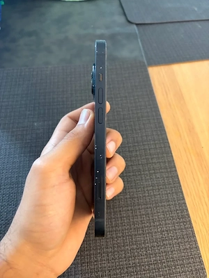 Apple iphone 13 128gb schwarz  dunkelblau Bild 4
