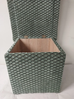 Handgefertigter Sitzhocker mit stauraum 40x40x40 - unikat  Bild 4