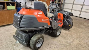 Husqvarna R418 TS AWD Bild 4