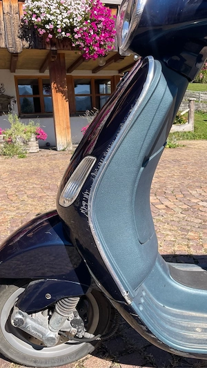 Piaggio Vespa LX 50 Bild 4