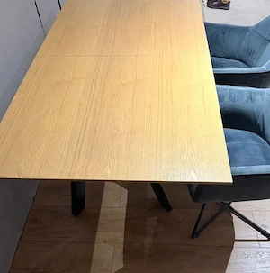Ausziehbarer Tisch im Loft-Stil Bild 2
