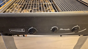Gasgrill zu verschenken Bild 3
