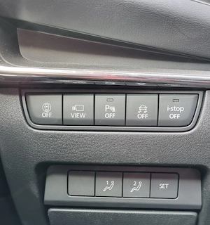 Gepflegtes Fahrzeug und hochwertiger Comfort+ Ausstattung (Bose, Memory-Sitz , 360  Kamera...) Bild 8
