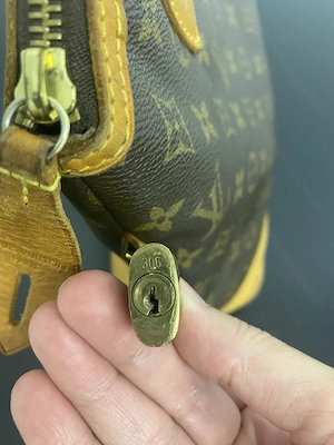Louis Vuitton Lockit PM Bild 7