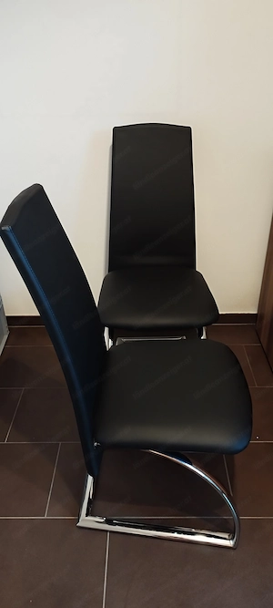 Schwingstühle schwarz Bild 2