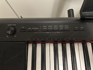 Yamaha Piaggero NP-12 Keyboard   inkl. Ständer, Hocker & Fußpedal Bild 5