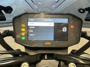 KTM 790 Duke BJ 2019 Bild 10