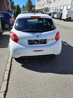 Peugeot  208 Bild 3