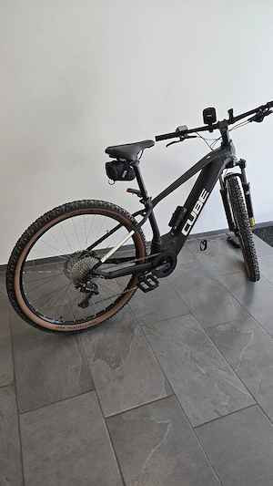 CUBE E-BIKE 1 500 KM Rahmen Grosse M Laufräder 29 Bild 3