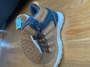 Quechua Winter stiefel für Jungs Gr 41 wie neu.  Bild 2